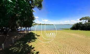 Imagem: Lote no Condomínio Portal da Prata. Lago