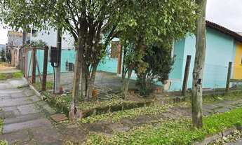 Imagem 4: Casa de esquina no bairro Hípica - 2 dormitórios