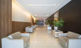 Imagem 3: Apartamento de 2 quartos e 2 vagas de garagem, com área de lazer completa na Av. Rio Branc