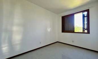 Imagem 6: Apartamento com dois dormitórios, sacada, localizado no bairro Camobi!