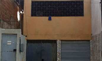 Imagem: Duplex desmembrado com ponto comercial