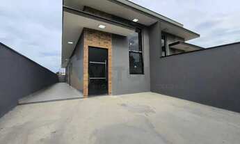 Imagem: Casa com 3 quartos, 76 m², à venda por