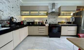 Imagem 10: Casa de 04 quartos e garagem para 06 carros no Morada do Vale II- Governador Valadares - M