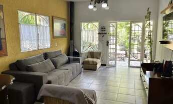 Imagem: Casa em Condomínio à venda, 4 quartos