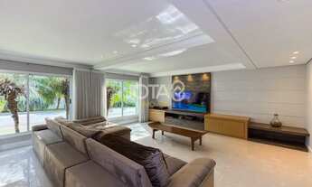 Imagem 10: CASA DE ALTO PADRÃO COM PORTEIRA FECHADA NO SANTA FELICIDADE Casa de alto padrão com porte