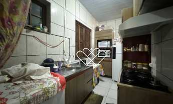 Imagem 6: Casa Aconchegante no Bairro Auxiliadora: Conforto e Praticidade Esperam por Você!