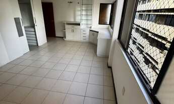 Imagem 7: Apartamento de alto padrão a venda na Jatiuca