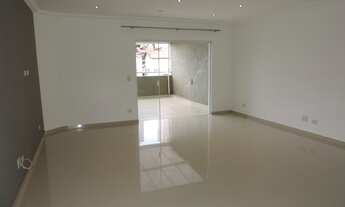 Imagem: Casa em condomínio com 3 suítes, 3 vagas