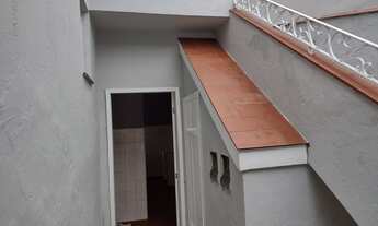 Imagem 5: Casa para aluguel possui 110 metros quadrados com 3 quartos em Valparaíso - Petrópolis - R