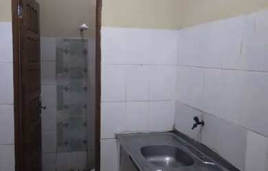 Imagem 4: ALUGO KITNET Quarto com aluguel por R$420 /mês