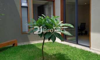 Imagem 7: Alto da Boa Vista belíssima casa à venda com jardim amplo, 4 suítes, escritório, pronta pa