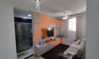 Imagem 3: Apartamento reformado com dois quartos, garagem e semimobiliado