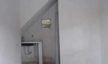 Imagem 2: Alugo loja Casa com 1 dormitório