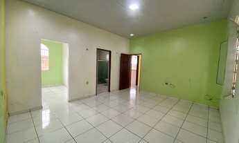 Imagem 4: Casa a 5 minutos da Av das Torres em Excelente localização