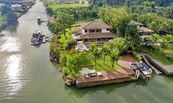 Imagem 3: Espetacular mansão moderna em cond. de luxo, com vaga de barco e aeroporto