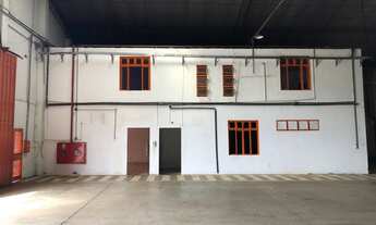 Imagem 3: Galpão/Depósito/Armazém para aluguel com 2400 metros quadrados