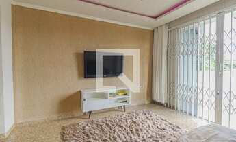 Imagem 2: Casa para Aluguel - Sítio Cercado, 3 Quartos, 150 m2