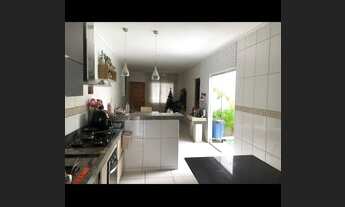 Imagem 7: Casa para venda com 115 metros quadrados com 3 quartos em Residencial Center Ville - Goiân