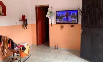 Imagem 4: Casa a venda na zona leste