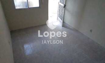 Imagem: Casa de Vila-À VENDA-Marechal Hermes-Rio