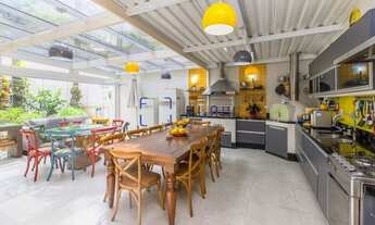 Imagem: Casa de 224m² em Condominio a Venda no