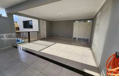 Imagem 2: Casa para Venda em Presidente Prudente, Residencial Florenza, 3 dormitórios, 1 suíte, 3 ba