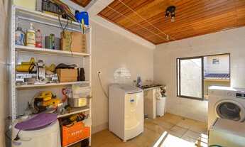 Imagem 3: Sobrado para venda possui 80 metros quadrados com 2 quartos em Pilarzinho - Curitiba - PR