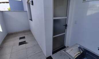 Imagem 6: Casa para venda possui 85 metros quadrados com 3 quartos em Santa Amélia - Belo Horizonte