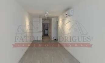 Imagem 3: PERDIZES - CHARMOSO APTO. 80 METROS - 2 DORMIT./1 SUITE! 2 Vagas!!