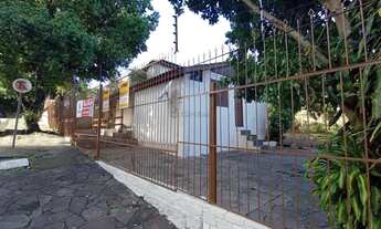 Imagem 3: Casa térrea com amplo pátio REF: C1417