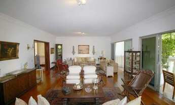 Imagem 6: Belíssimo prédio com recuo em frente ao clube Pinheiros