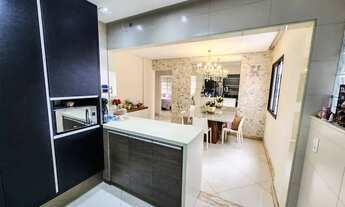 Imagem 1: Residencial Liverpool REFORMADO, 174 m², Sala Integrada a Varanda, Andar Alto e Cozinha Am