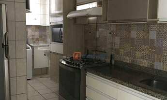 Imagem 6: Apartamento com 3 dormitórios para alugar, 79 m² por R$ 1.560,00/mês - Água Verde - Curiti