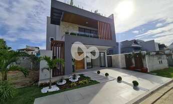 Imagem 4: Casa de condomínio para venda tem 270 metros quadrados com 4 quartos