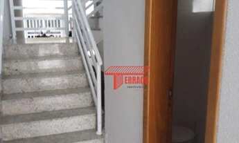 Imagem 3: Apartamento com 2 dormitórios para alugar, 46 m² por R$ 1.300,00/mês - Vila Linda - Santo