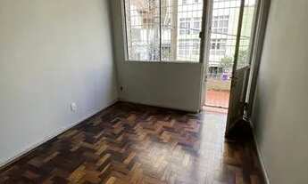 Imagem 2: BENTOALVES aluga apto amplo, c/ 03 dorm., próximo à Marisa, no Centro - Caxias do Sul - RS