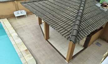 Imagem 7: Casa para venda possui 194 metros quadrados com 3 quartos em Piratininga - Niterói - RJ