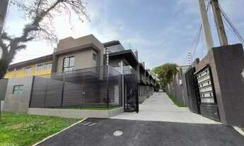 Imagem: Sobrado com 3 quartos à venda por R$ 699000.00