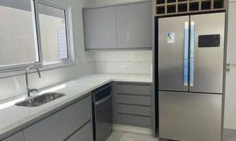 Imagem 6: CASA EM BC... com 5 suítes, 6 bwc, 3 vagas, nova, em cond. fechado com lazer completo, ve