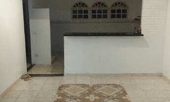 Imagem 5: Casa mobíliada Temporada Ano Novo, sala, 2 Qts, 2 banheiros, cozinha americana