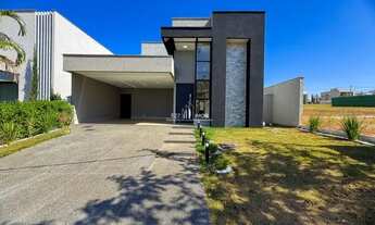 Imagem: Casa térrea com 4 suítes plenas, incluindo