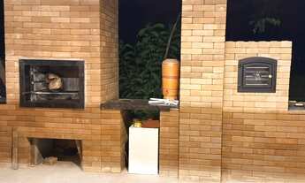 Imagem 2: Churrasqueira com Tijolo Ecológico