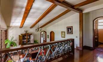 Imagem: Casa à Venda - Mangabeiras, 5 Quartos