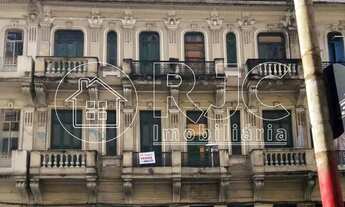 Imagem: Imóvel para venda tem 368 metros quadrados