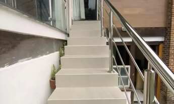 Imagem: Imóvel com dois apartamentos à venda em