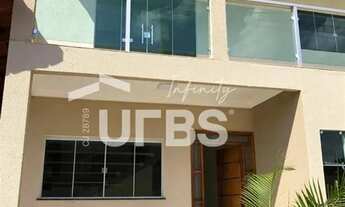 Imagem 2: Sobrado de 4 quartos , no Setor Sol Nascente