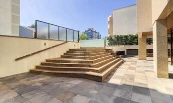 Imagem 6: Apartamento andar alto com vista no Moinhos