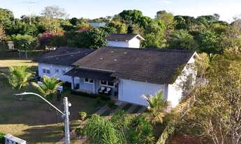 Imagem 2: Chácara de 1540 m² com 05 quartos à venda por R$ 1.800.000 no Portal do Cerrado - Bela Vis