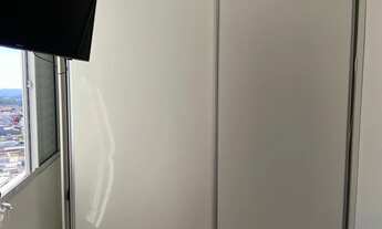 Imagem 3: Apartamento no Jardim Europa, último andar, sacada e vista ? R$ 280 mil