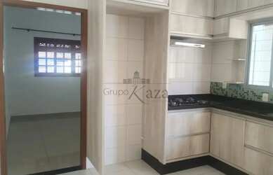 Imagem 4: Oportunidade - Casa - Parque Industrial - 3 Dormitórios sendo uma suíte - 131m²